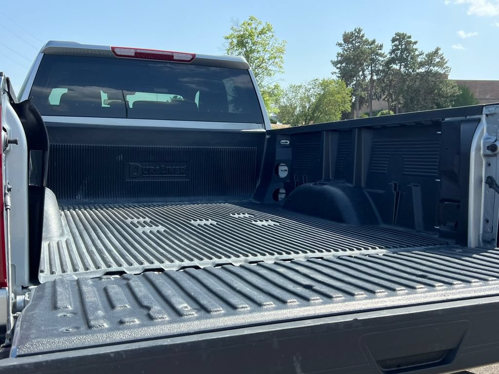 Used 2026 Chevrolet Silverado 2500 LT w/ Snow Plow Prep/Camper Package AWD/4WD image 9