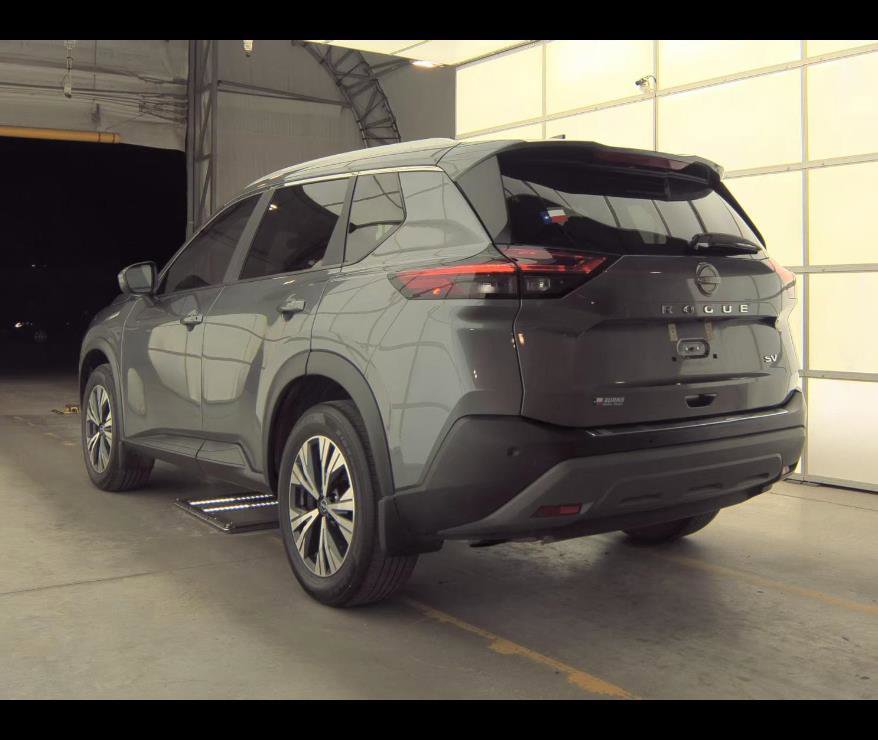 Used 2023 Nissan Rogue SV w/ SV Premium B Package image 9