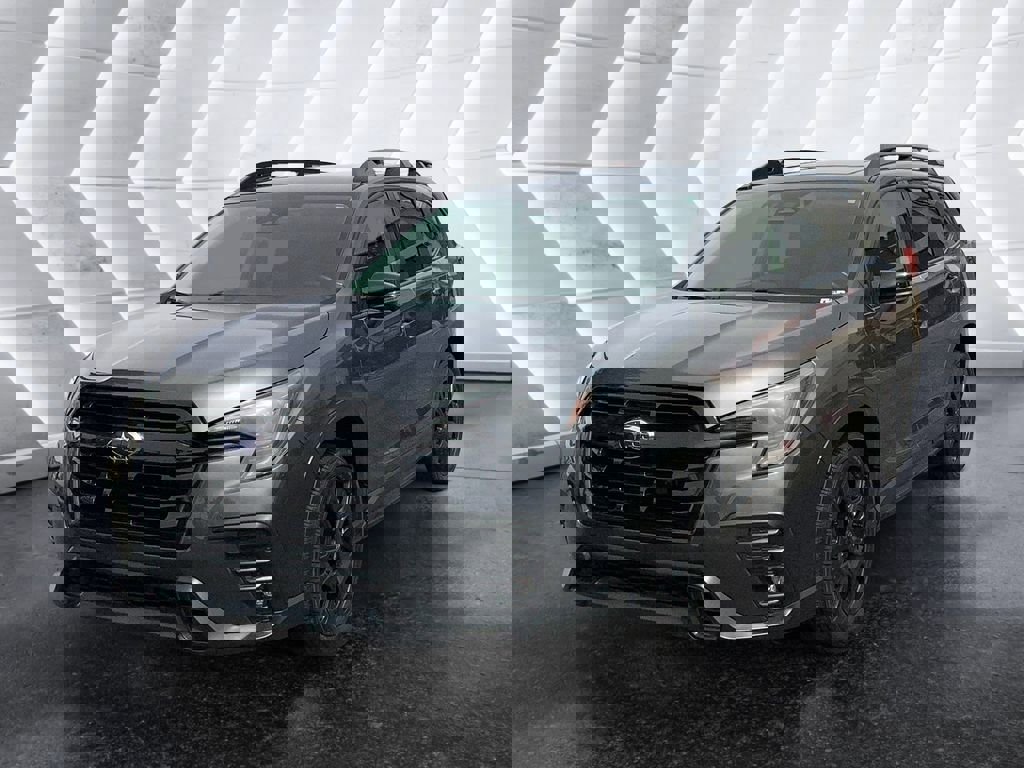 Used 2023 Subaru Ascent Onyx Edition Limited image 3