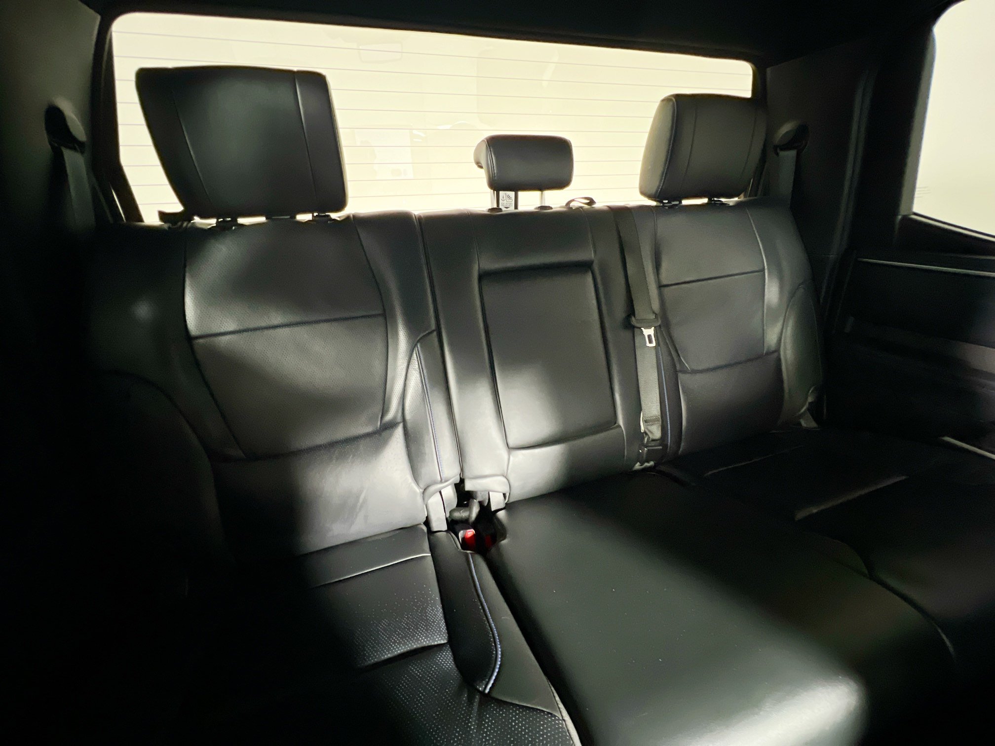 Used 2024 Toyota Tundra Platinum AWD/4WD image 32