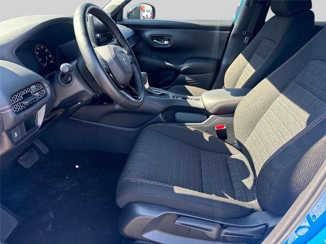 Certified 2026 Honda HR-V Sport image 9