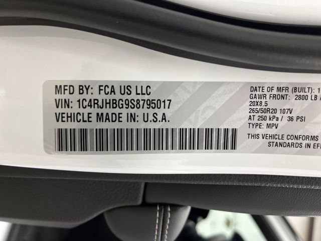 New 2025 Jeep Grand Cherokee Limited image 39