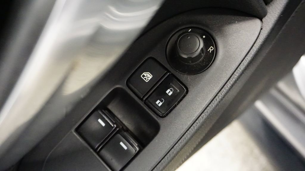 Used 2017 FIAT 124 Spider Abarth image 21