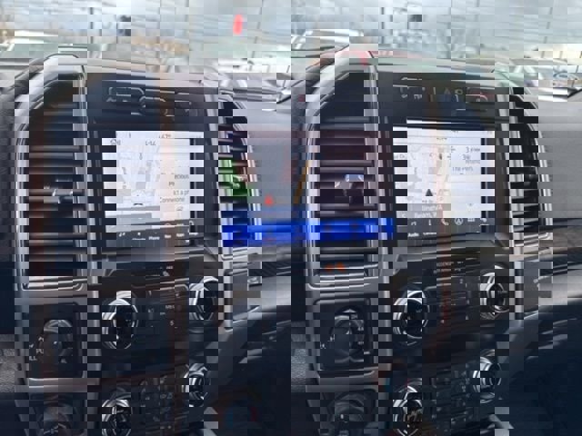 Used 2019 Ford F150 Lariat w/ Equipment Group 502A Luxury image 33