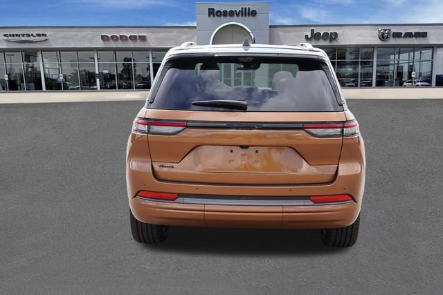 New 2026 Jeep Grand Cherokee Limited AWD/4WD image 4