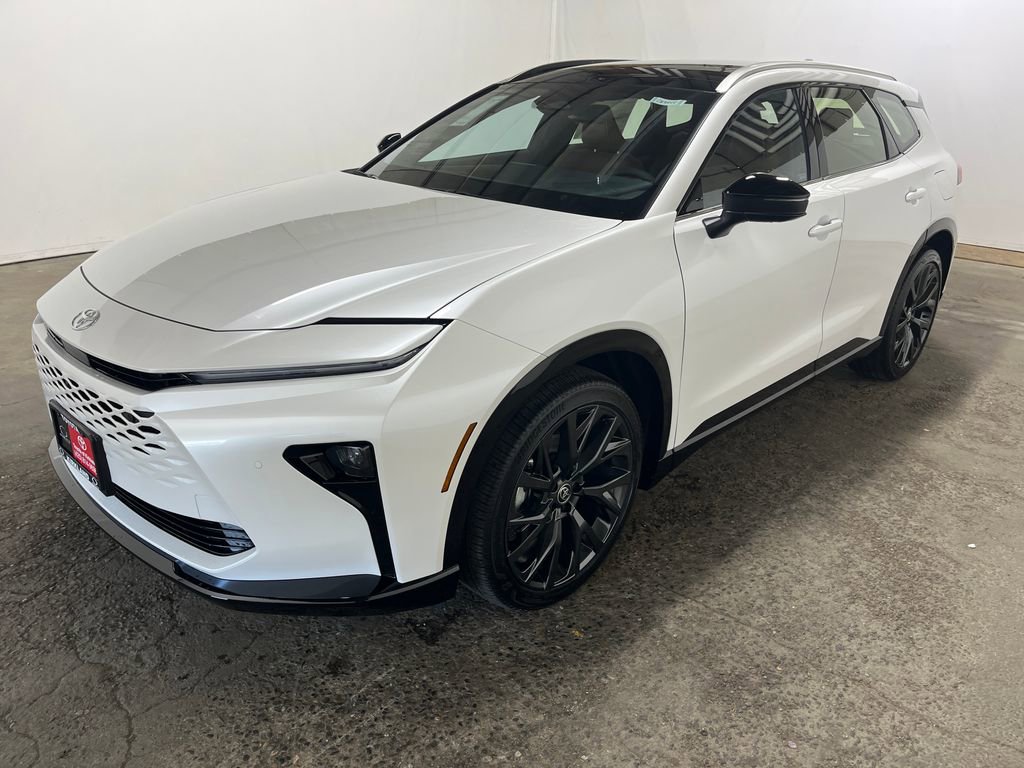 New 2026 Toyota Crown Signia AWD/4WD image 3