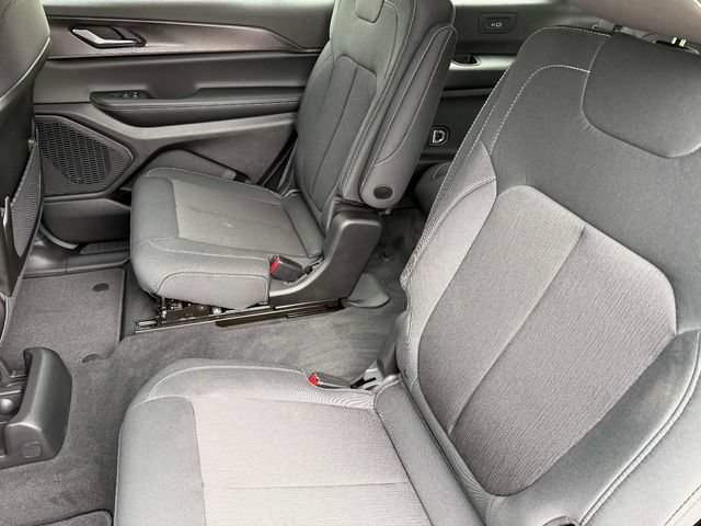New 2026 Jeep Grand Cherokee L 4WD image 14