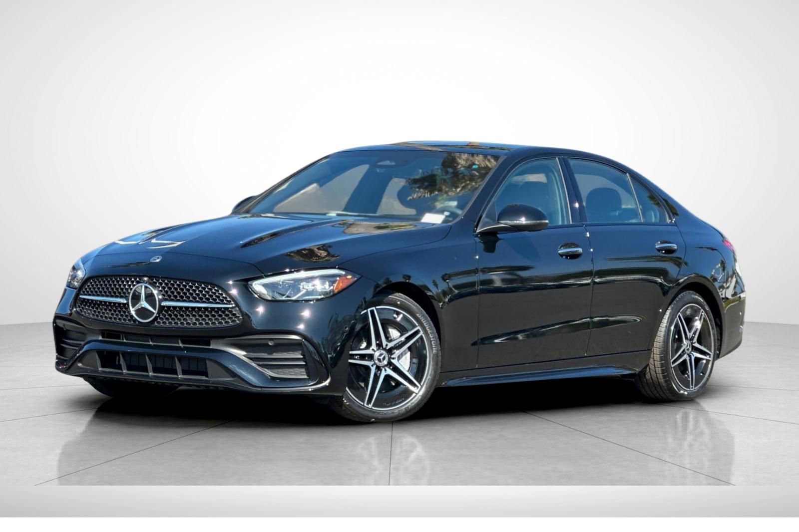 New 2025 Mercedes-Benz C 300 4MATIC Sedan image 2