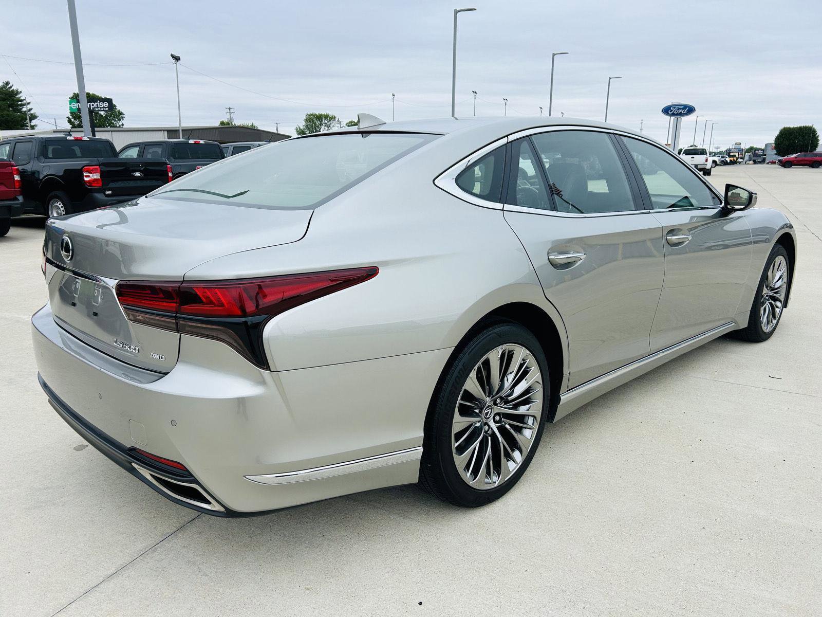 Used 2022 Lexus LS 500 AWD w/ Accessory Package (Z1) image 42