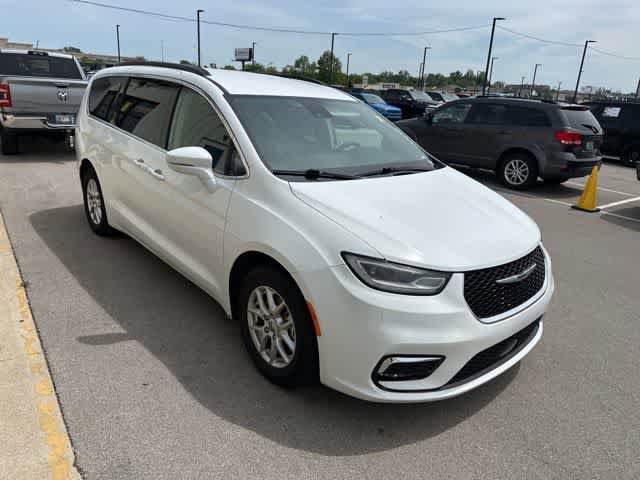 Used 2022 Chrysler Pacifica Touring-L FWD image 20