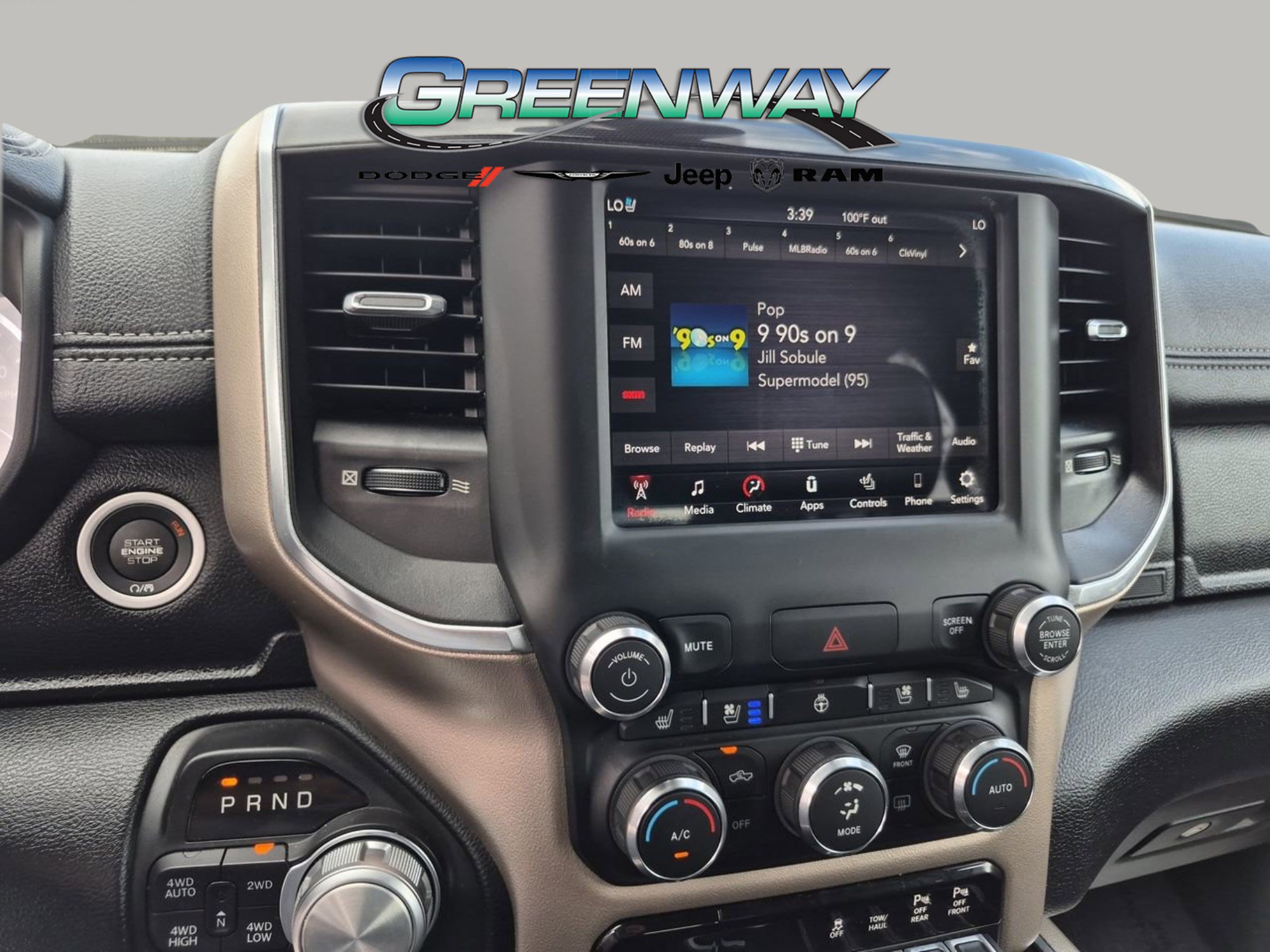 Used 2019 RAM 1500 Laramie w/ Sport Appearance Package AWD/4WD image 17