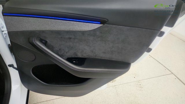 Used 2026 Tesla Model Y Long Range AWD/4WD image 38