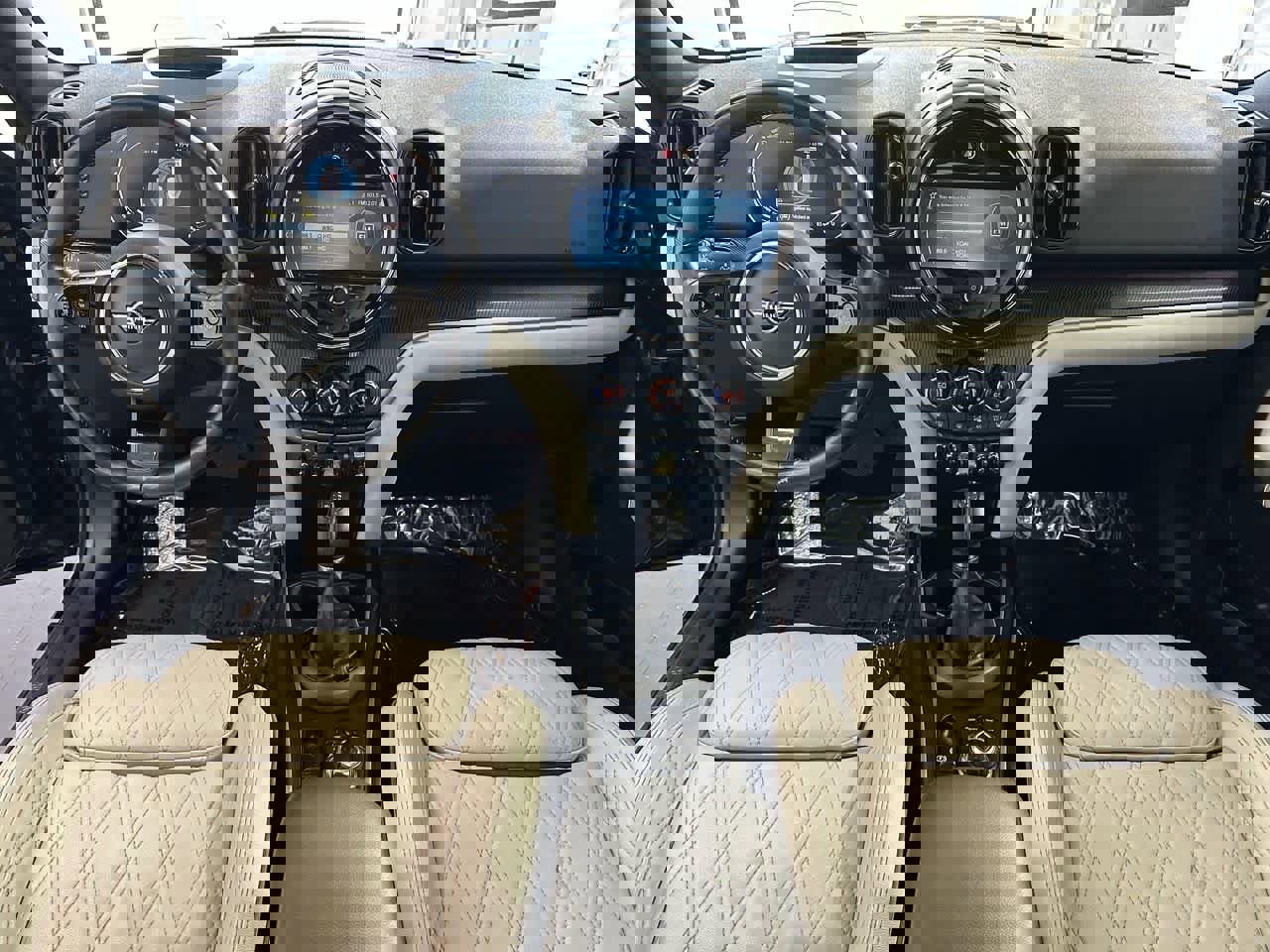 Used 2022 MINI Cooper Countryman SE w/ Convenience Package image 13