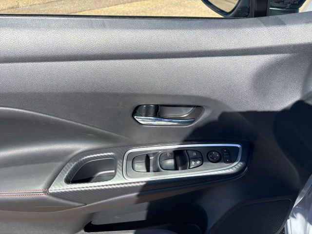 New 2025 Nissan Versa SR w/ Trunk Package image 11