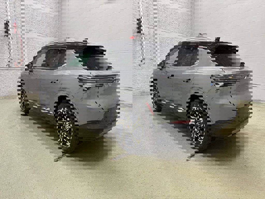 New 2026 Chevrolet Equinox EV LT w/ Convenience Package II image 5