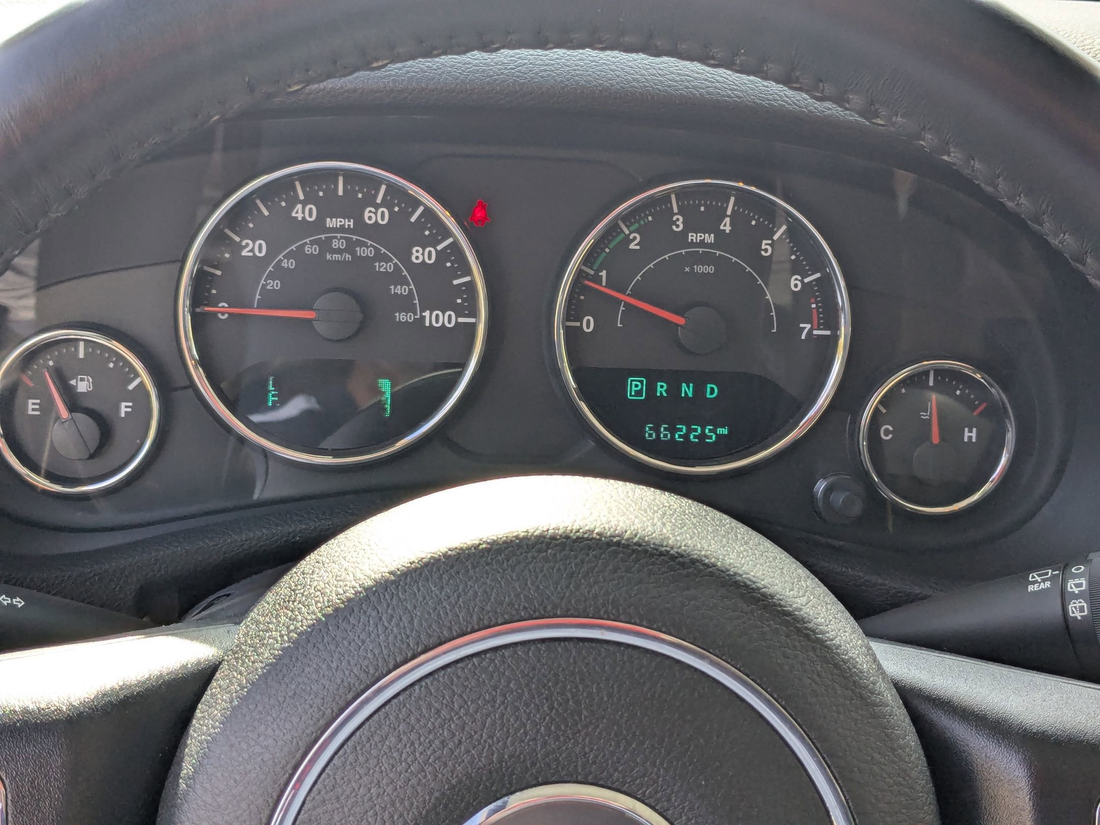 Used 2017 Jeep Wrangler Unlimited Rubicon w/ Connectivity Group image 18