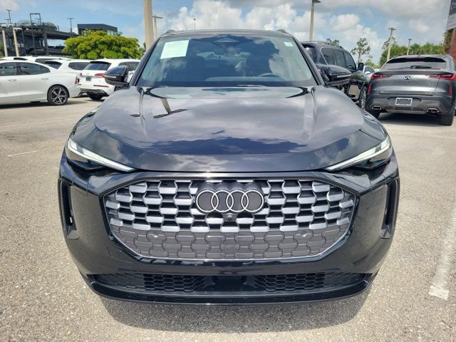 Certified 2025 Audi Q5 Premium w/ Convenience Package AWD/4WD image 3
