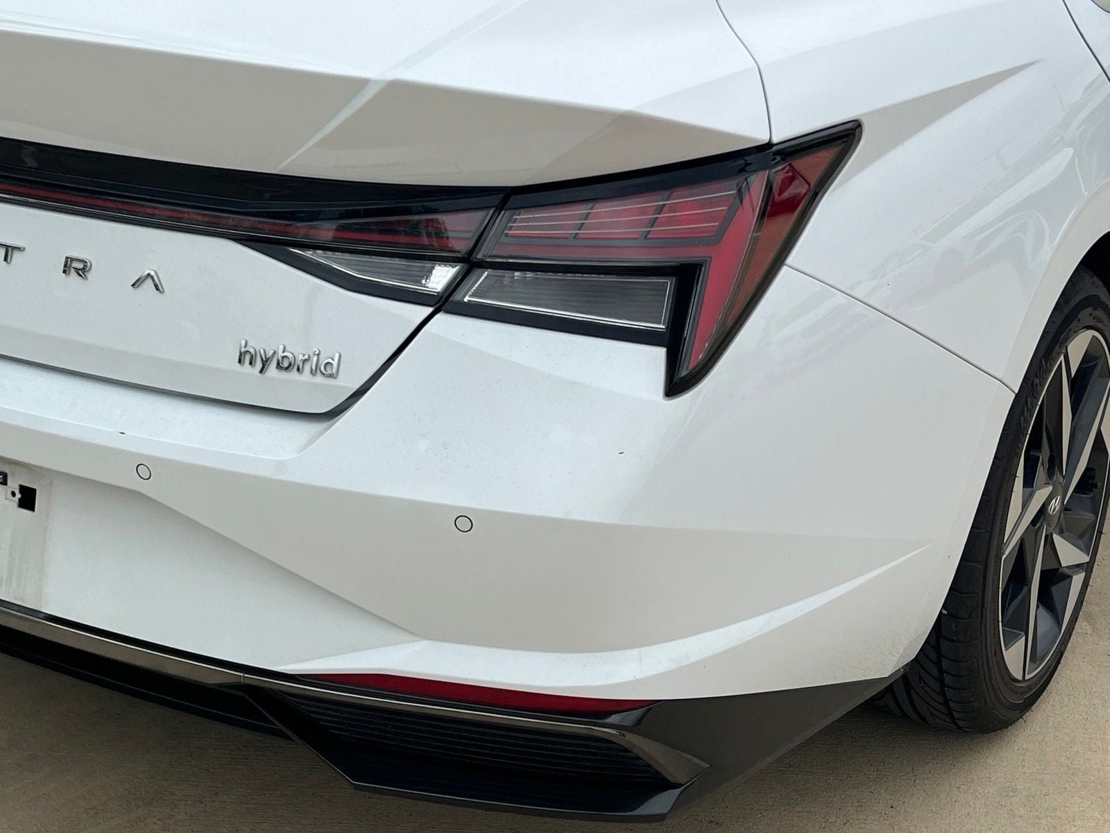 Certified 2021 Hyundai Elantra Limited FWD image 14