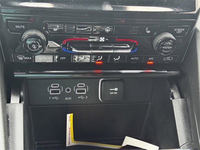 Certified 2024 Jeep Grand Cherokee Limited image 38