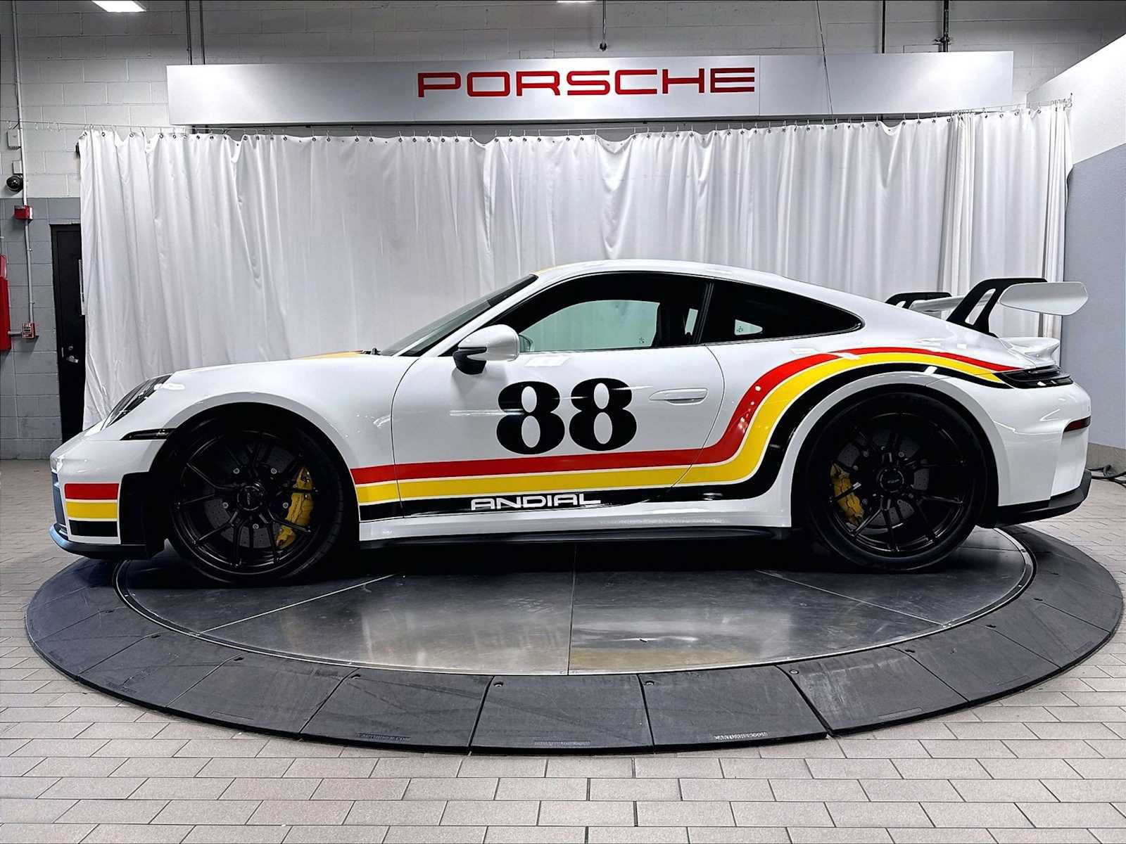 Used 2026 Porsche 911 GT3 RWD image 2