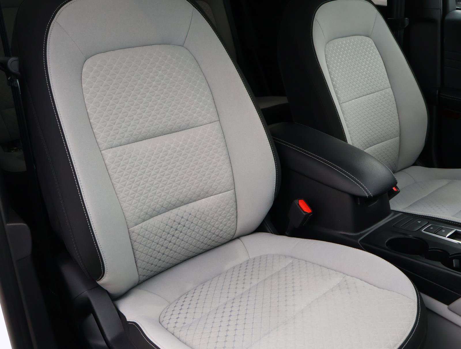 Used 2023 Ford Escape Active image 17