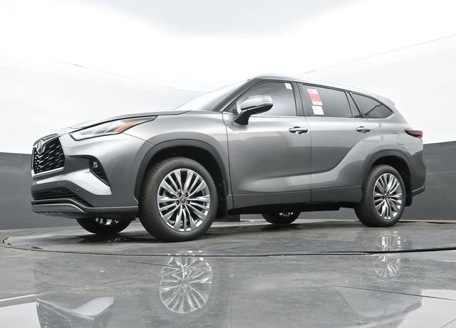 New 2026 Toyota Highlander Platinum AWD/4WD image 28