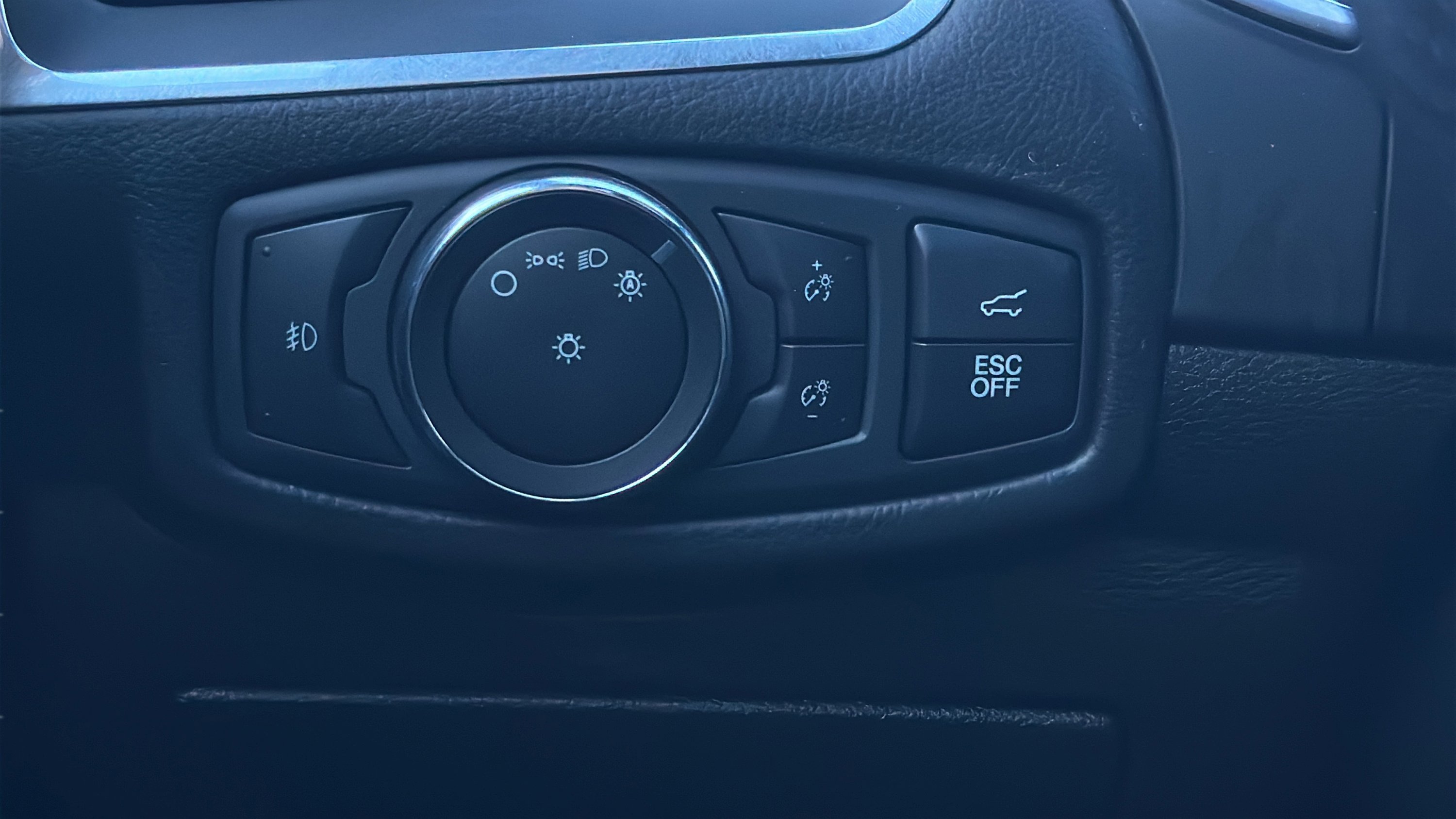 Used 2020 Ford Edge ST w/ Equipment Group 401A image 23