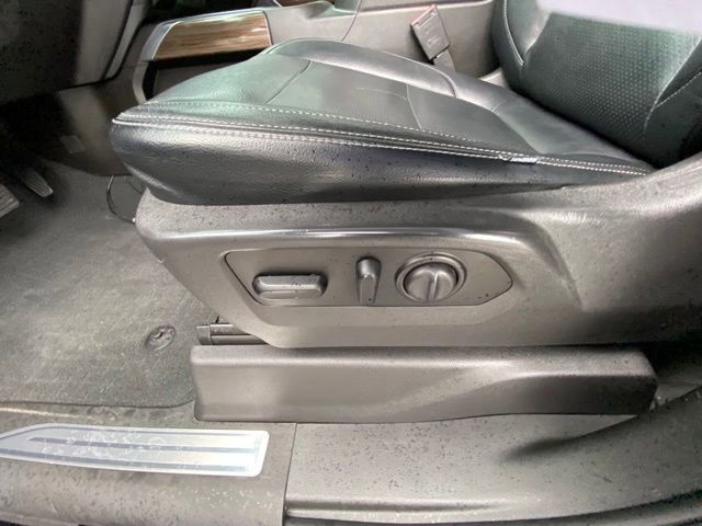 Used 2021 Chevrolet Silverado 1500 RST w/ Convenience Package II AWD/4WD image 28