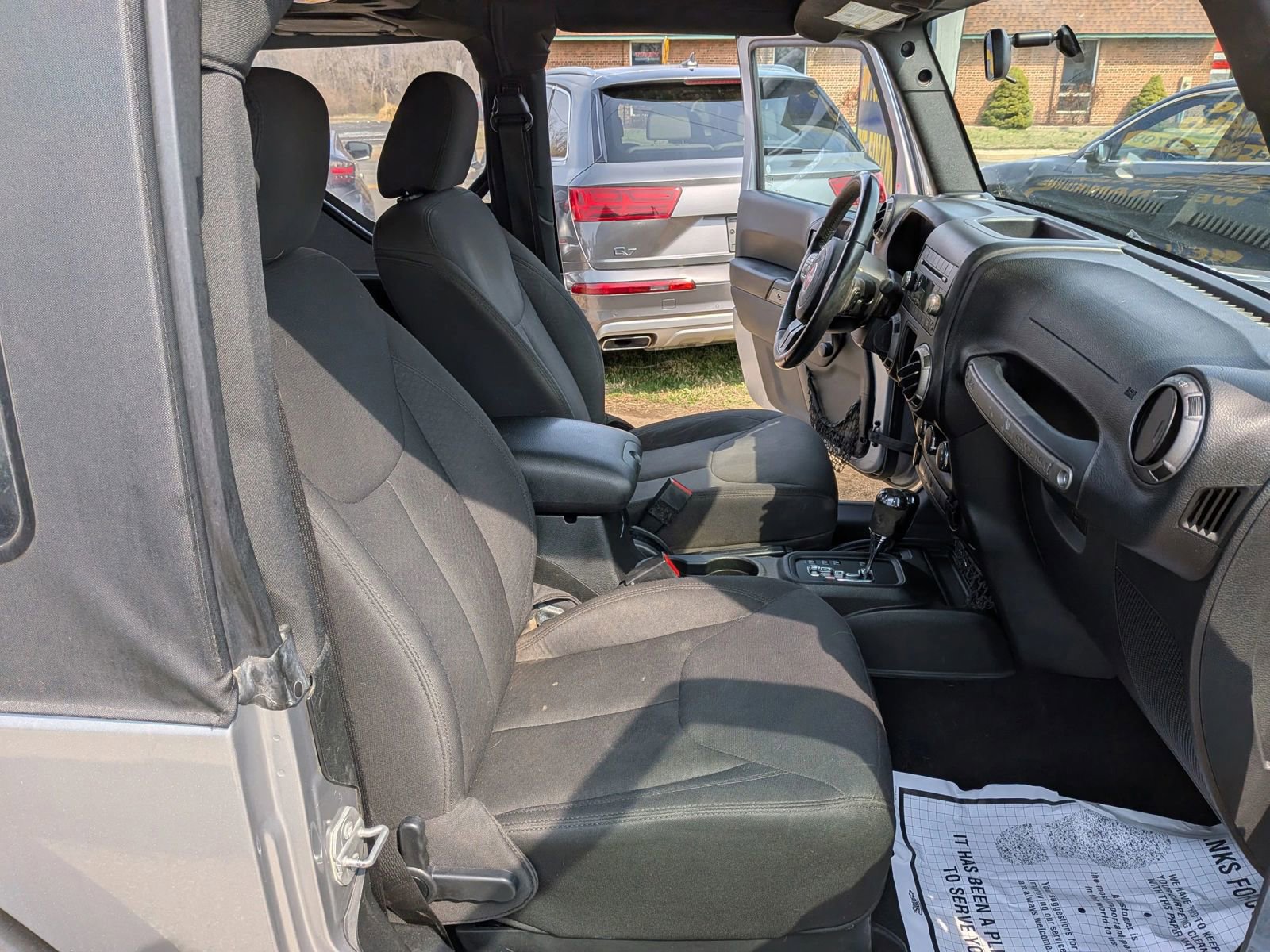 Used 2016 Jeep Wrangler Sport w/ Connectivity Group image 29