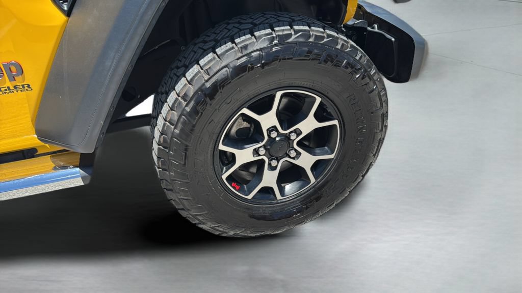 Used 2021 Jeep Wrangler Unlimited Rubicon AWD/4WD image 42