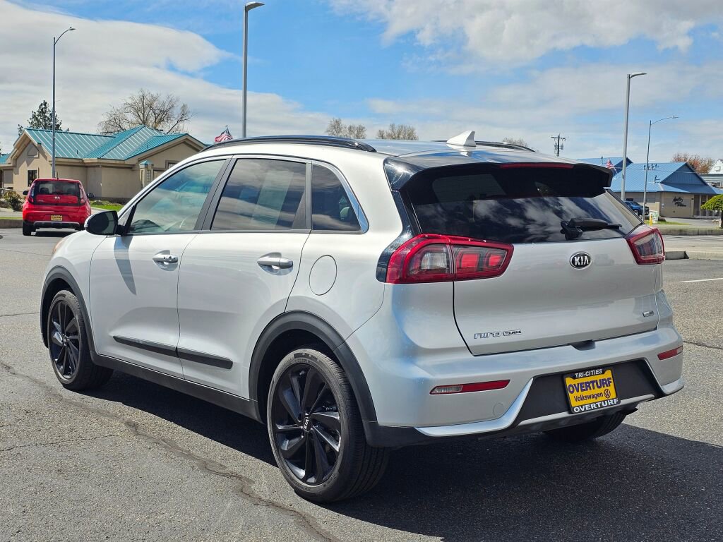 Used 2019 Kia Niro S Touring image 4
