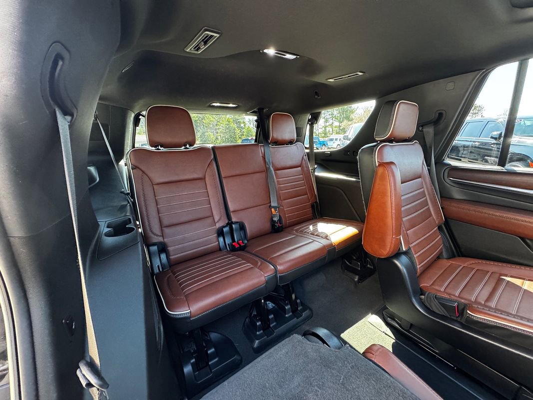 Used 2023 GMC Yukon Denali Ultimate image 46