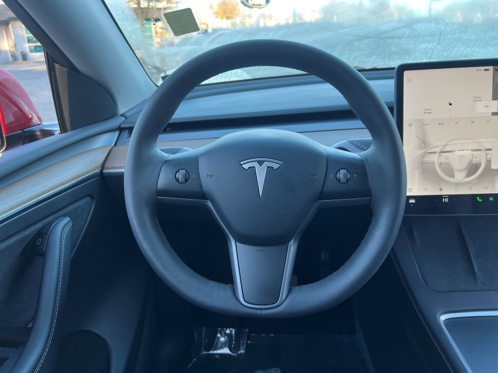Used 2023 Tesla Model Y Long Range image 26