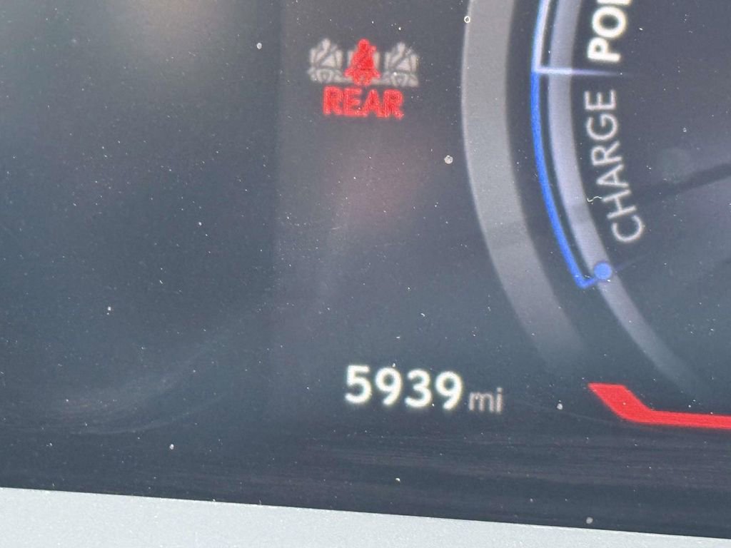 Used 2025 Lexus RZ 450e image 29