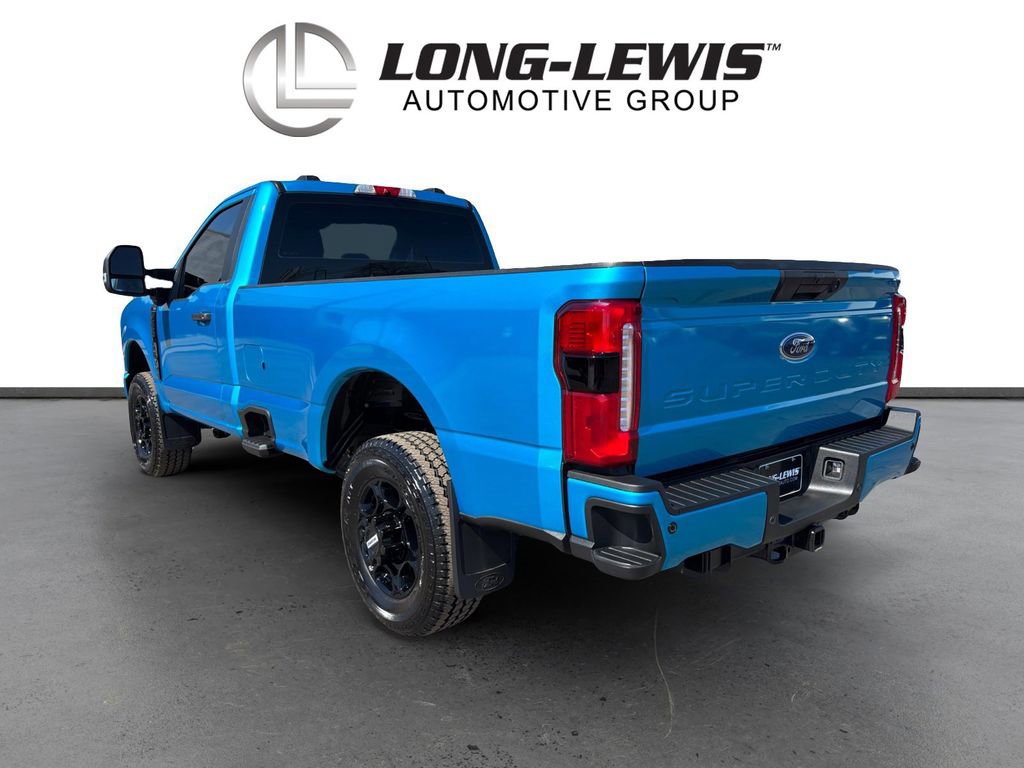 Used 2025 Ford F250 XL w/ STX Appearance Package image 4