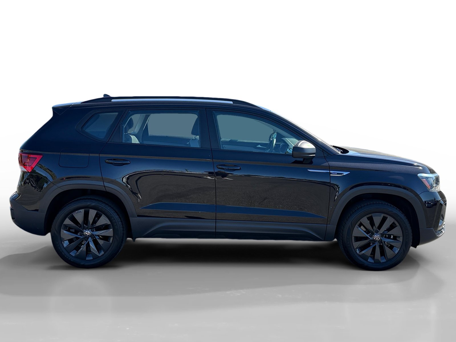 Certified 2023 Volkswagen Taos S FWD image 6