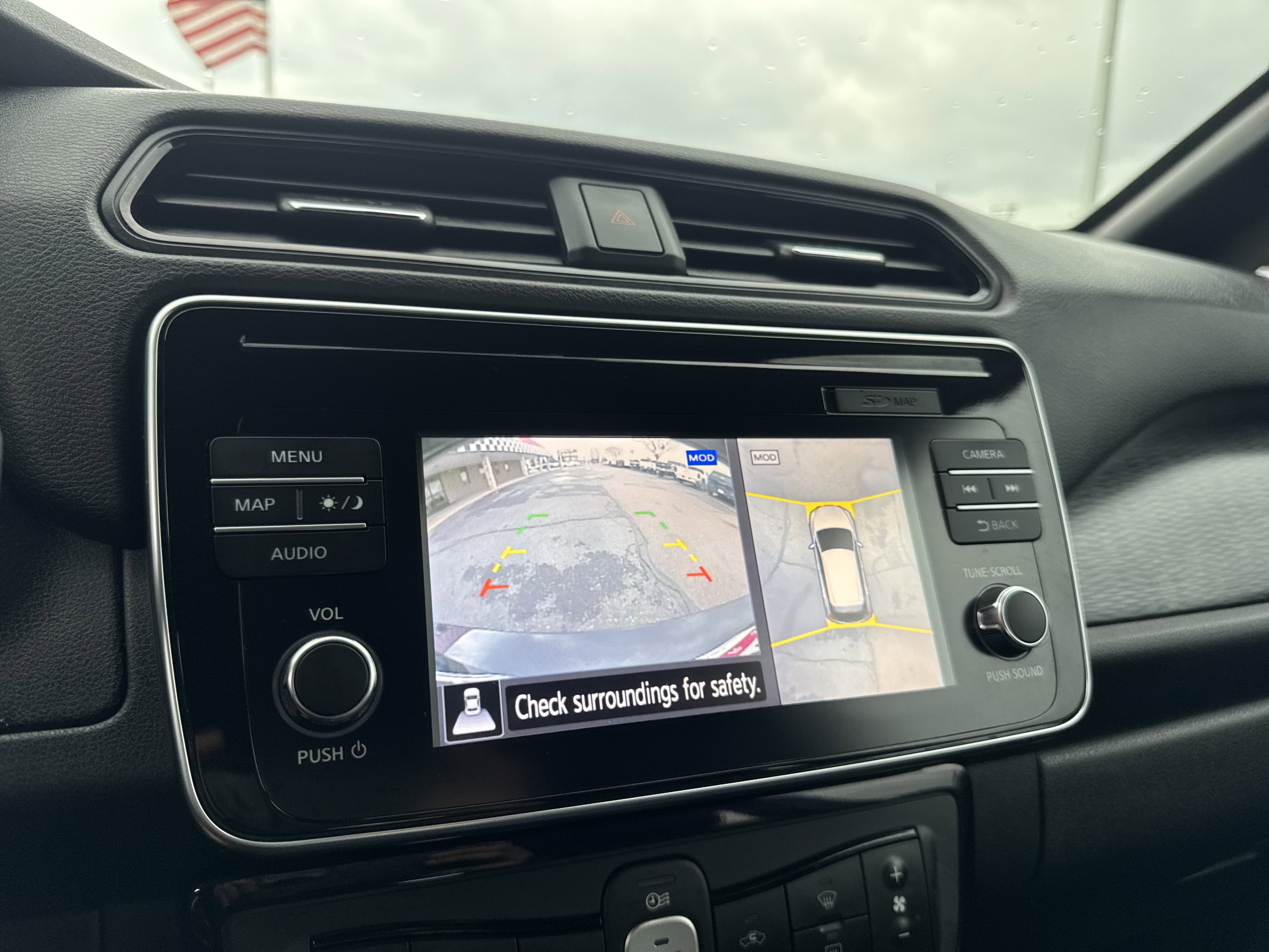 Used 2019 Nissan Leaf SL w/ SL Technology Package FWD image 28