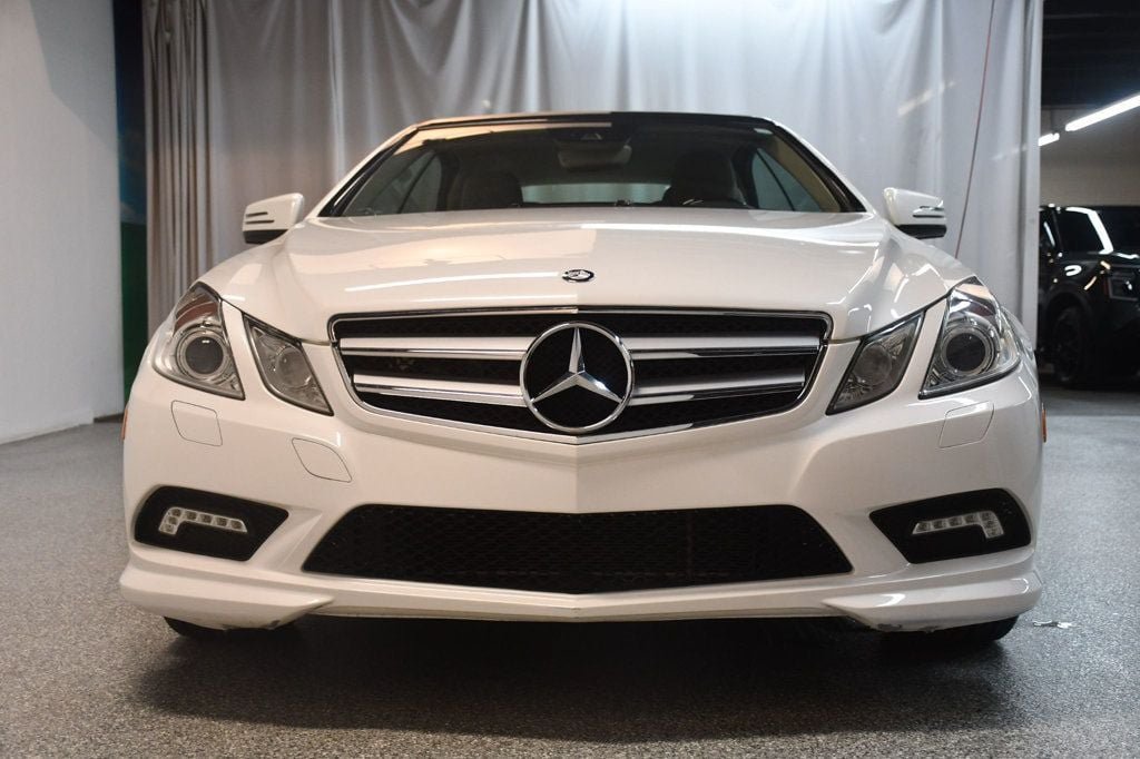 Used 2011 Mercedes-Benz E 550 Cabriolet image 9