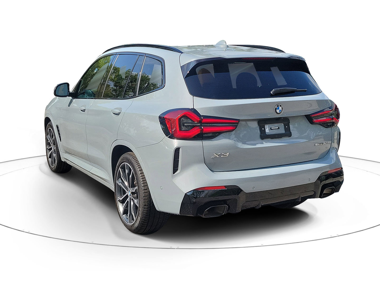 Used 2023 BMW X3 sDrive30i w/ M Sport Package RWD image 3