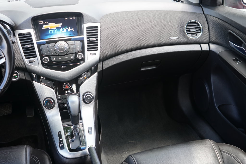 Used 2016 Chevrolet Cruze LTZ FWD image 24