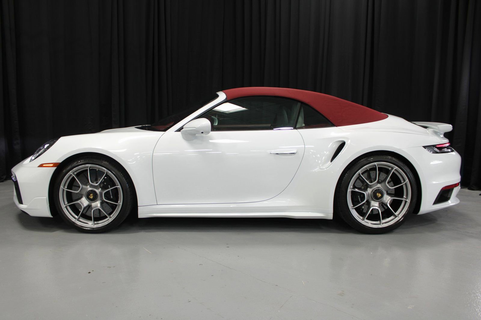Certified 2023 Porsche 911 Turbo S w/ 911 Turbo Sportdesign Package image 3