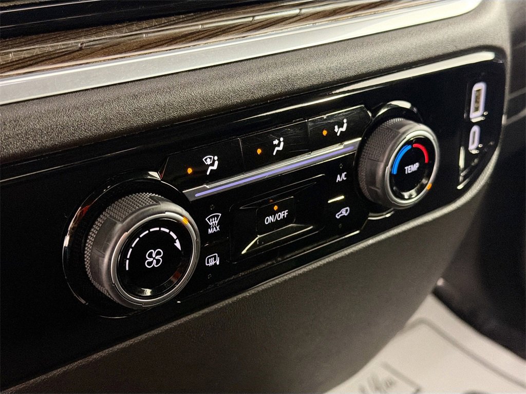 Used 2024 Chevrolet Silverado 2500 LT image 16