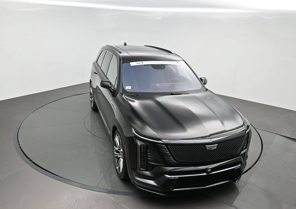 Certified 2026 Cadillac Vistiq Platinum w/ LPO, Floor Liner Package AWD/4WD image 38