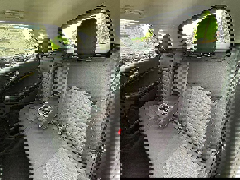 New 2024 Ford Edge SE w/ Black Appearance Package image 16