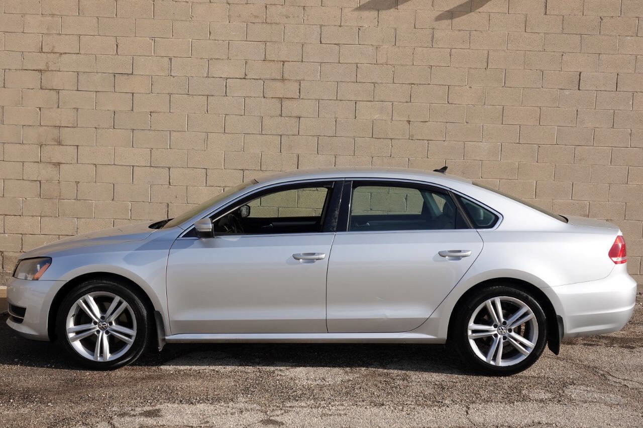 Used 2015 Volkswagen Passat TDI SE FWD image 20