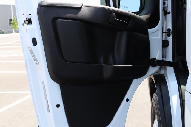 Used 2023 RAM ProMaster 2500 image 16