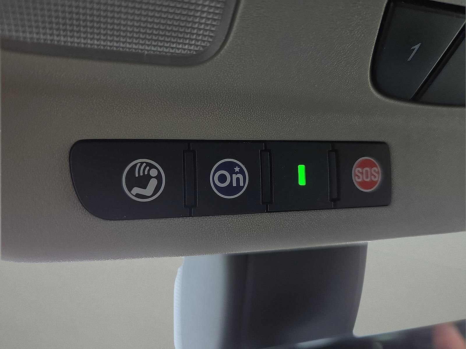 Certified 2020 Buick Envision Essence w/ LPO, Active Package image 19