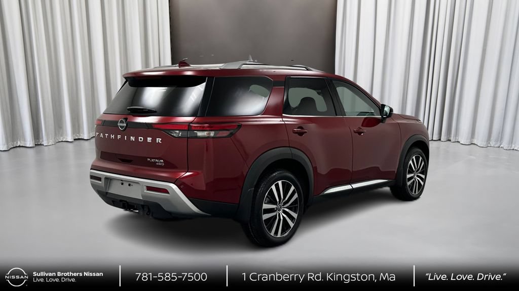 Certified 2024 Nissan Pathfinder Platinum AWD/4WD image 5