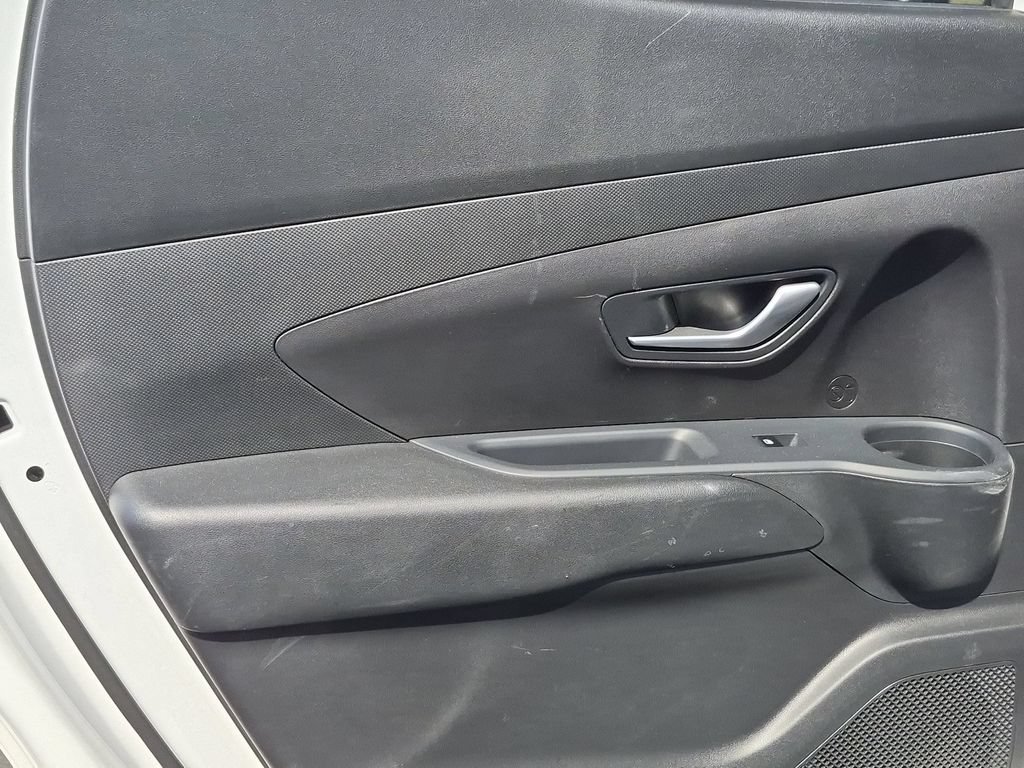 Used 2025 Hyundai Santa Cruz SEL FWD image 25