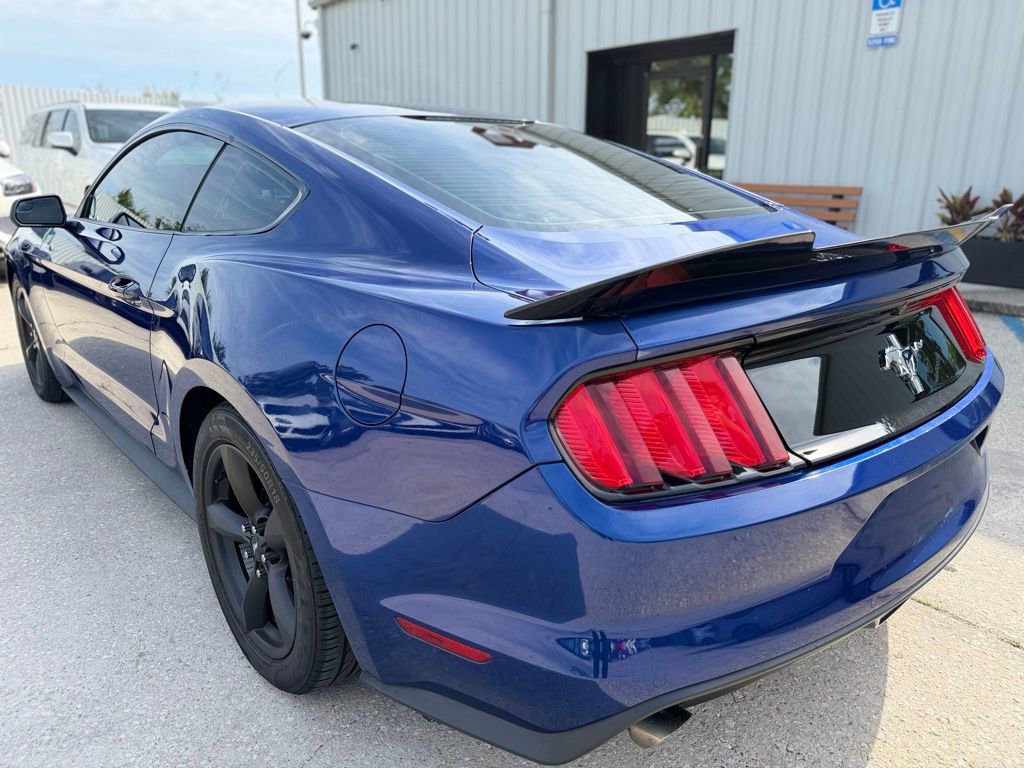 Used 2015 Ford Mustang Coupe w/ Equipment Group 051A RWD image 3